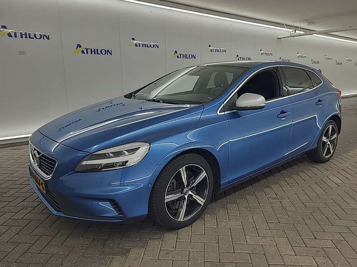 VOLVO V40 2019 yv1mv32v0k2582317