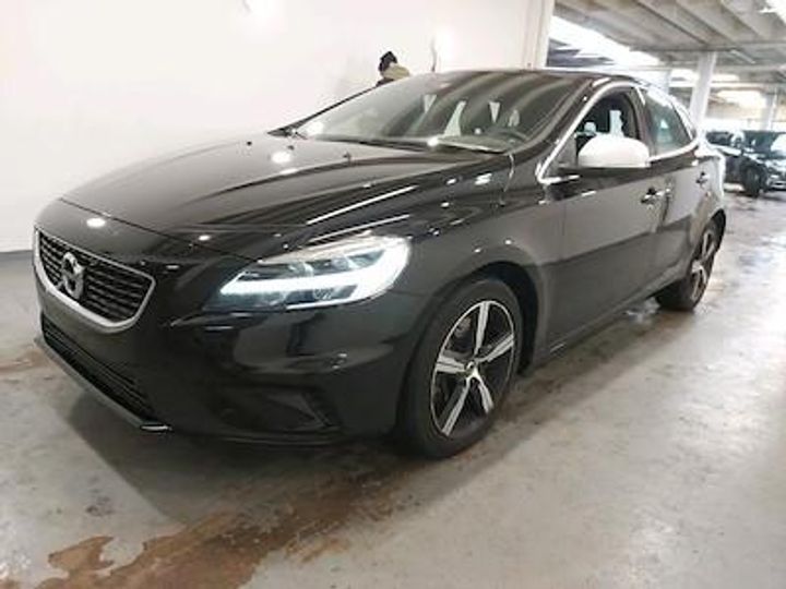 VOLVO V40 - 2016 2019 yv1mv32v0k2585601