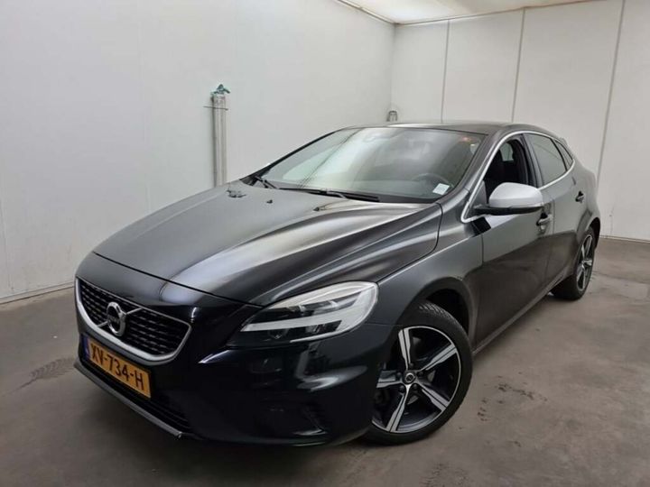 VOLVO V40 2019 yv1mv32v0k2589568