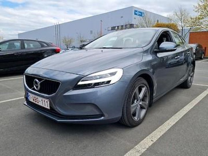 VOLVO V40 - 2016 2019 yv1mv32v0k2592832