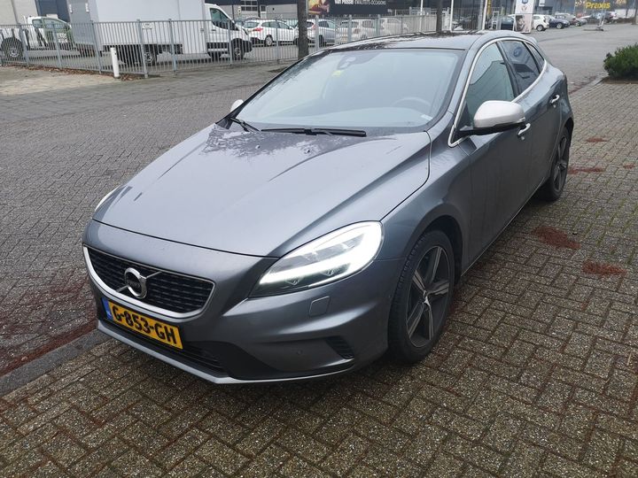 VOLVO V40 2019 yv1mv32v0k2607164