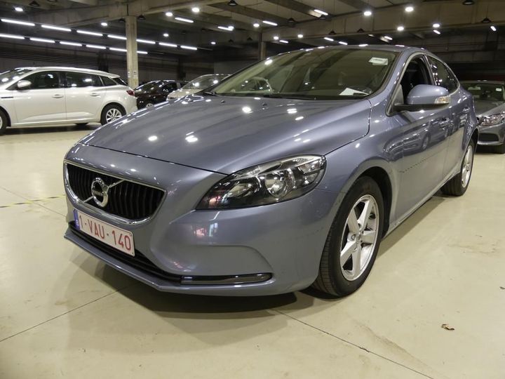 VOLVO V40 2018 yv1mv33v0k2558900