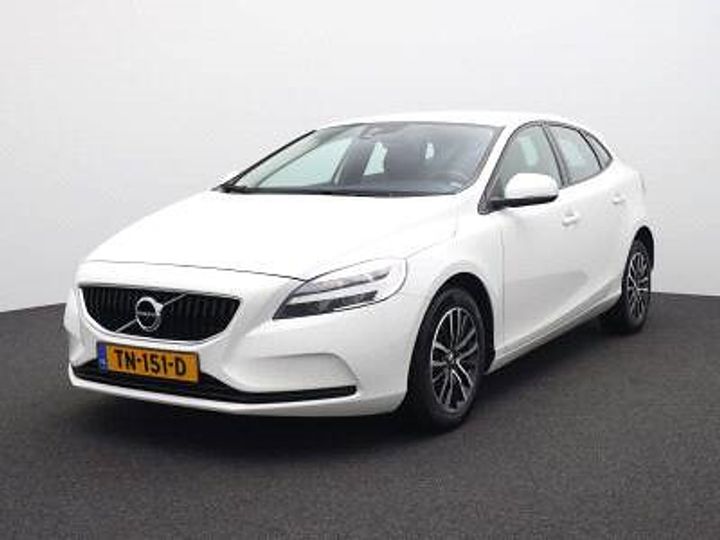 VOLVO V40 2018 yv1mv33v0k2559555