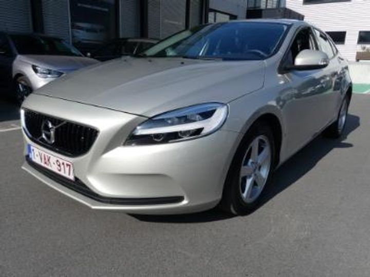 VOLVO V40 - 2016 2018 yv1mv33v0k2560049