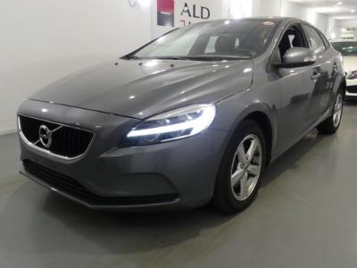 VOLVO V40 - 2016 2018 yv1mv33v0k2560982