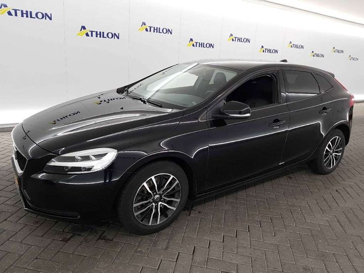 VOLVO V40 2018 yv1mv33v0k2565103