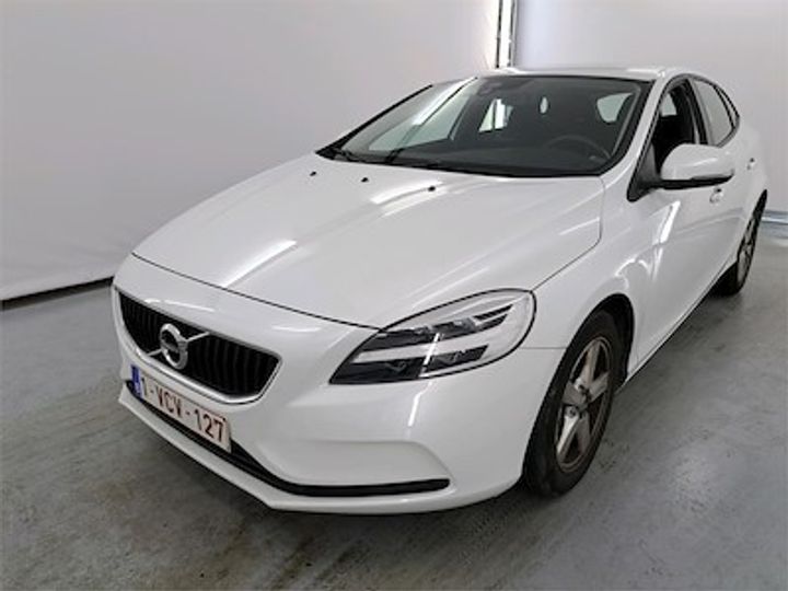 VOLVO V40 - 2016 2018 yv1mv33v0k2565613