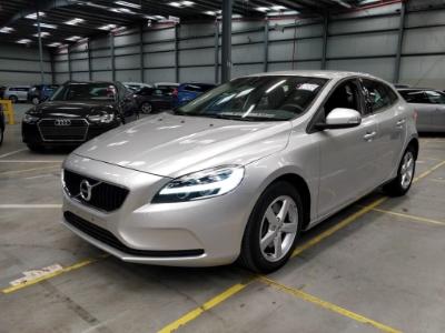 VOLVO V40 - 2016 2018 yv1mv33v0k2572089