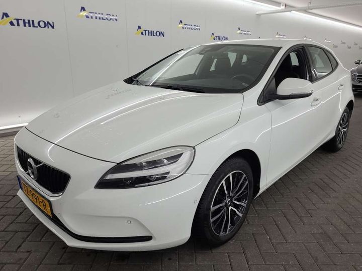 VOLVO V40 2018 yv1mv33v0k2573501