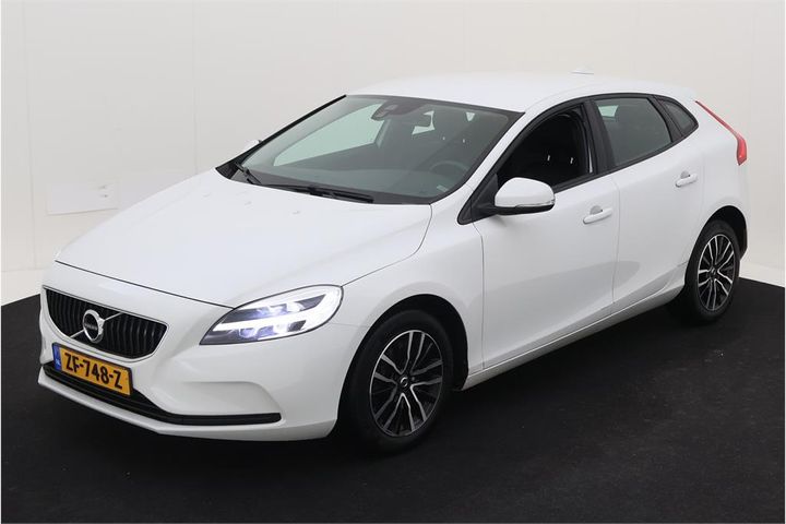 VOLVO V40 2019 yv1mv33v0k2576879