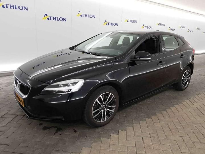 VOLVO V40 2019 yv1mv33v0k2586574