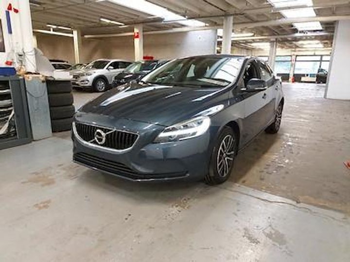 VOLVO V40 - 2016 2019 yv1mv33v0k2589885