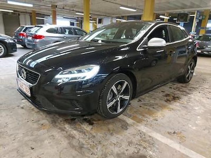 VOLVO V40 - 2016 2019 yv1mv33v0k2591410