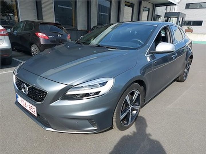 VOLVO V40 - 2016 2018 yv1mv36v1k2554077