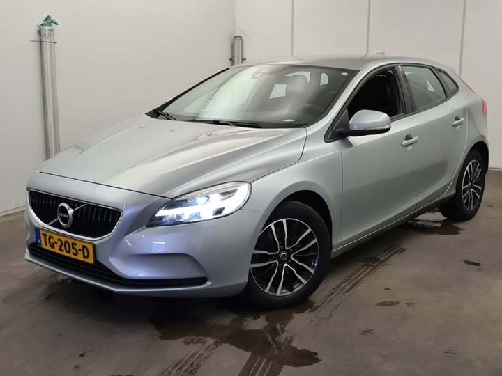 VOLVO V40 2018 yv1mv36v1k2555924