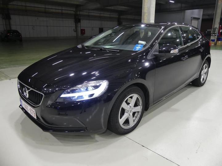 VOLVO V40 2018 yv1mv36v1k2557835