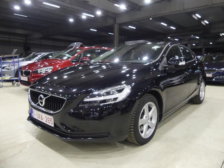 VOLVO V40 2018 yv1mv36v1k2558240