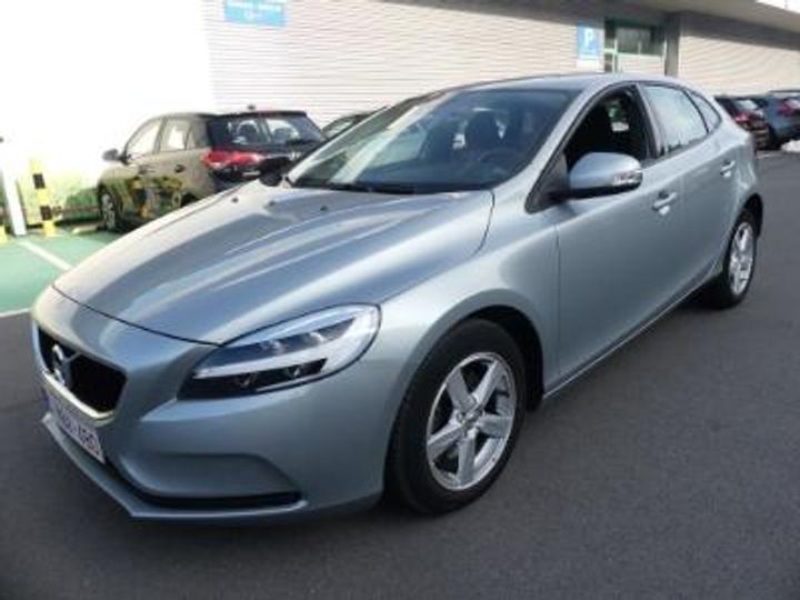 VOLVO V40 - 2016 2018 yv1mv36v1k2562493