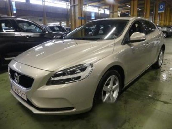 VOLVO V40 - 2016 2018 yv1mv36v1k2563636