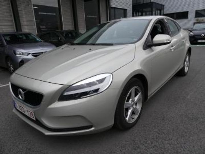 VOLVO V40 - 2016 2018 yv1mv36v1k2567316