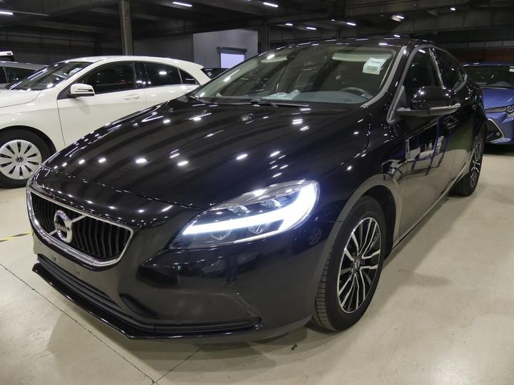 VOLVO V40 2019 yv1mv36v1k2580562