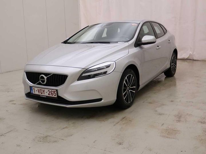 VOLVO V40 2019 yv1mv36v1k2580753