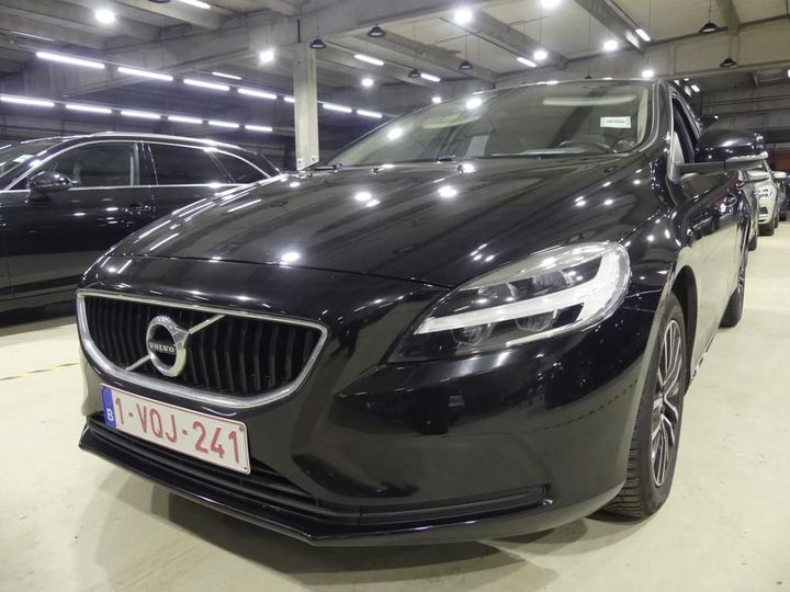 VOLVO V40 2019 yv1mv36v1k2580884