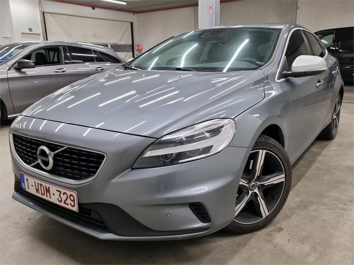 VOLVO V40 2019 yv1mv36v1k2582683