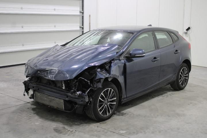 VOLVO V40 HATCHBACK 2019 yv1mv36v1k2597008