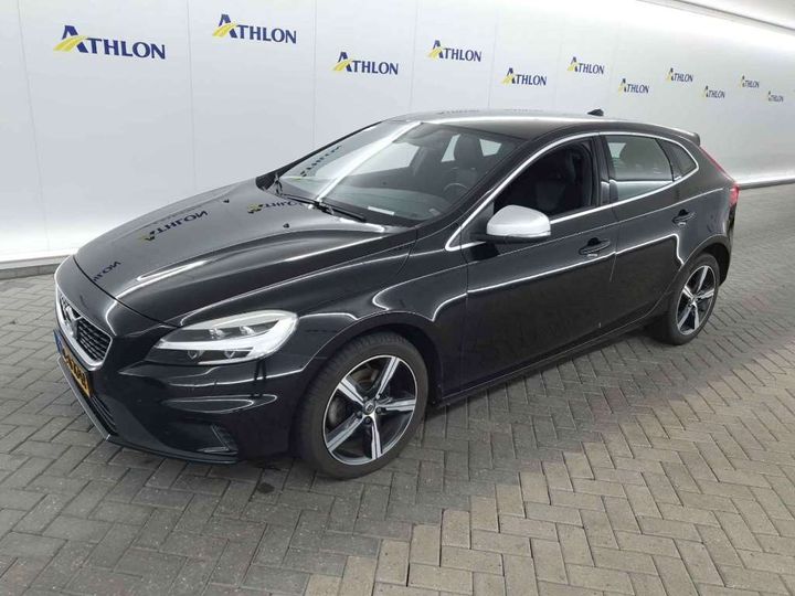 VOLVO V40 2017 yv1mv37l1h2414330