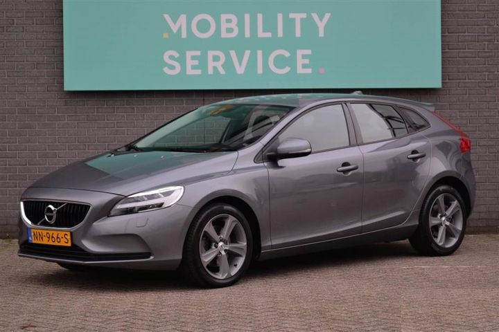 VOLVO V40 2017 yv1mv37l1h2430833