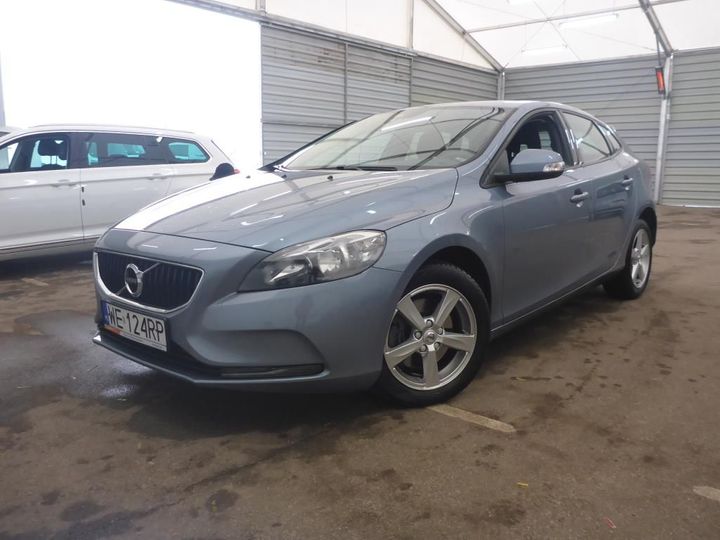 VOLVO V40 2017 yv1mv37l1j2468164