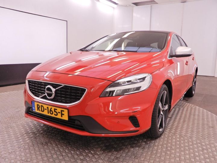 VOLVO V40 2017 yv1mv41l0j2475777