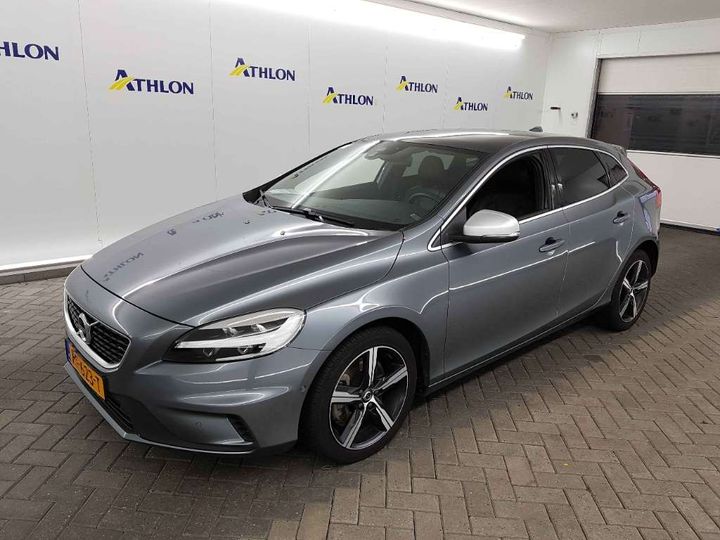 VOLVO V40 2017 yv1mv41l0j2479372