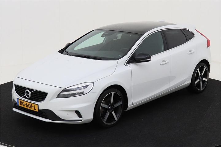 VOLVO V40 2017 yv1mv41l0j2480249