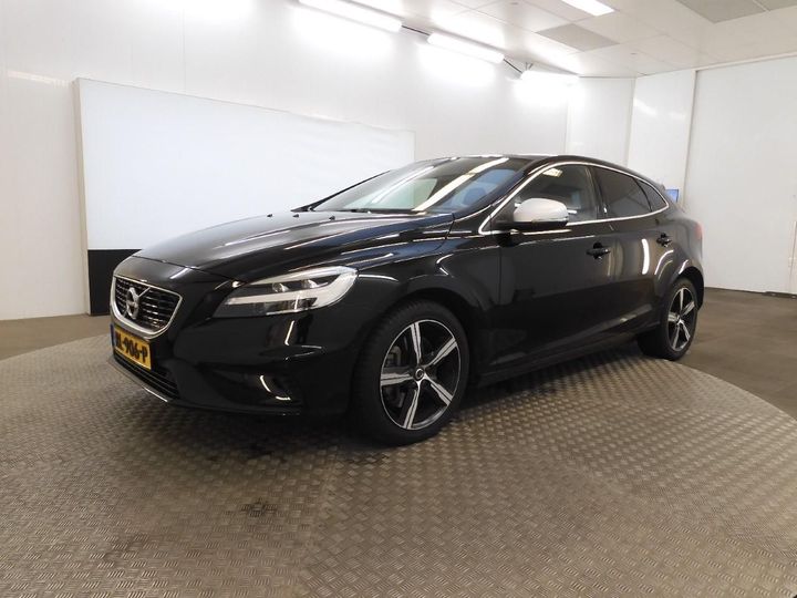 VOLVO V40 2018 yv1mv41l0j2480735