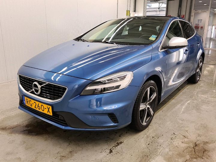 VOLVO V40 2017 yv1mv41l0j2481280