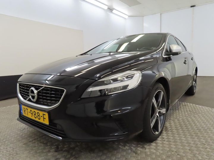 VOLVO V40 2018 yv1mv41l0j2495261