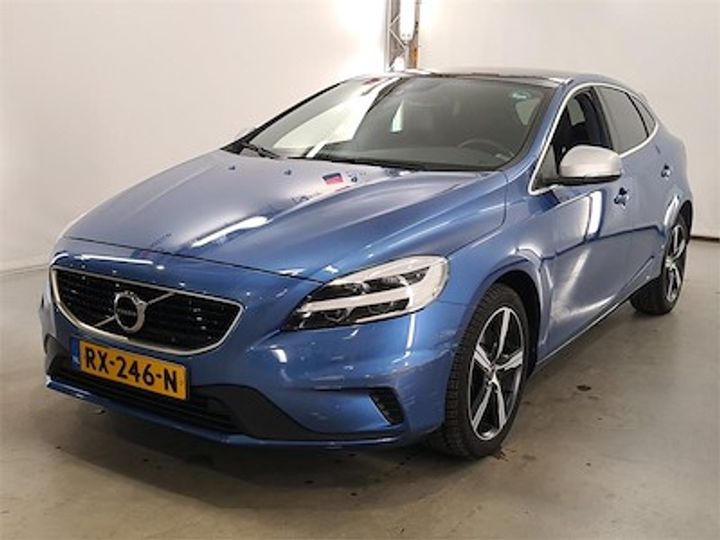 VOLVO V40 2018 yv1mv41l0j2495768