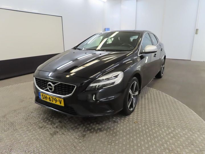 VOLVO V40 2018 yv1mv41l0j2507722