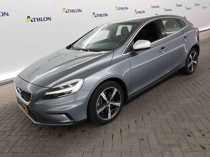 VOLVO V40 2018 yv1mv41l0j2508703