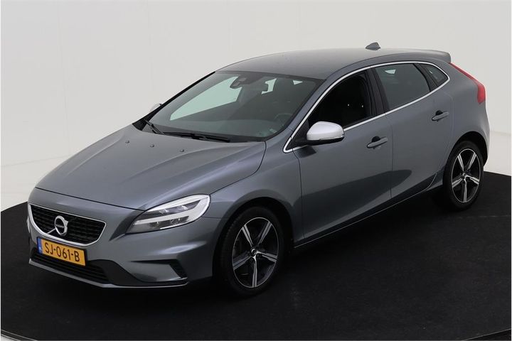 VOLVO V40 2018 yv1mv41l0j2508843