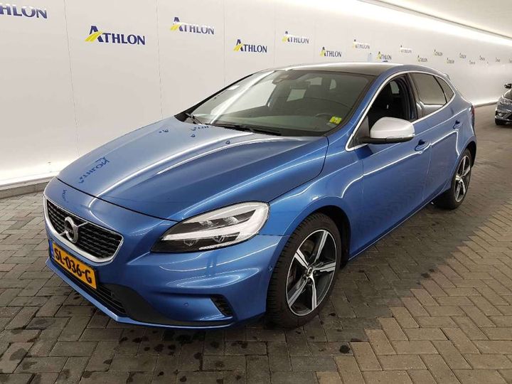 VOLVO V40 2018 yv1mv41l0j2514023