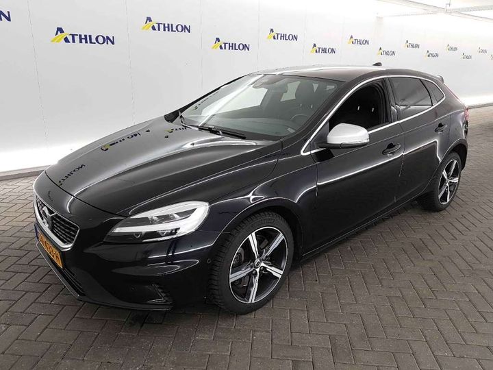 VOLVO V40 2018 yv1mv41l0j2515531