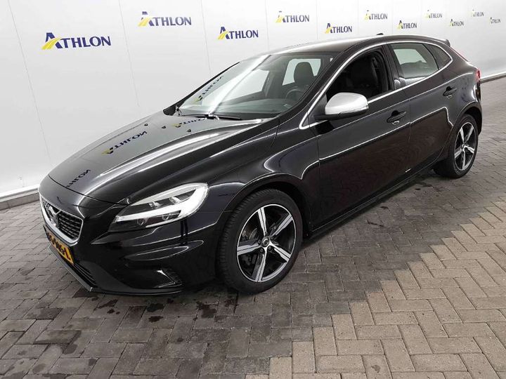 VOLVO V40 2017 yv1mv41l1j2463732