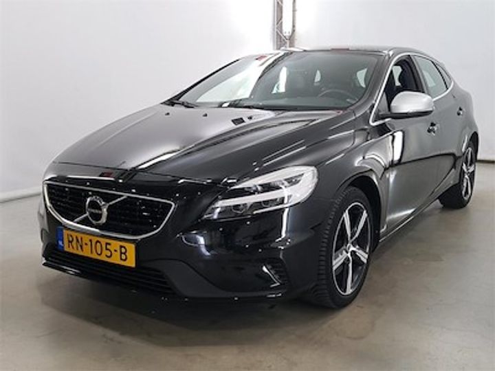 VOLVO V40 2018 yv1mv41l1j2481250