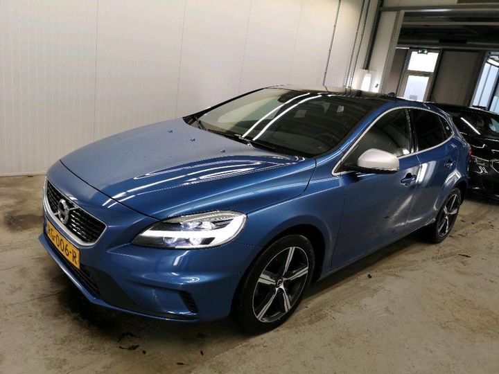 VOLVO V40 2017 yv1mv41l1j2481388