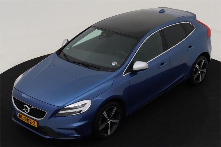 VOLVO V40 2018 yv1mv41l1j2489290