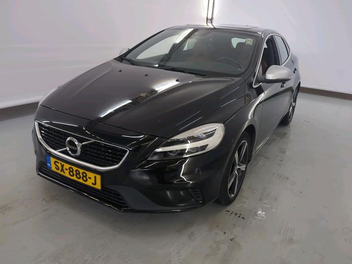 VOLVO V40 2018 yv1mv41l1j2508536