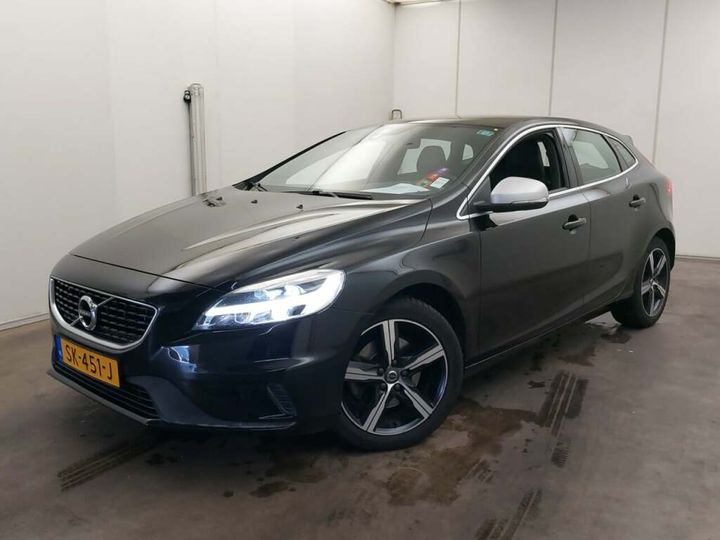 VOLVO V40 2018 yv1mv41l1j2513317